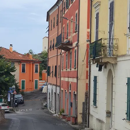 別荘 Livia's House - Vicino Cinque 5 Terre ヴェッツァーノ・リーグレ